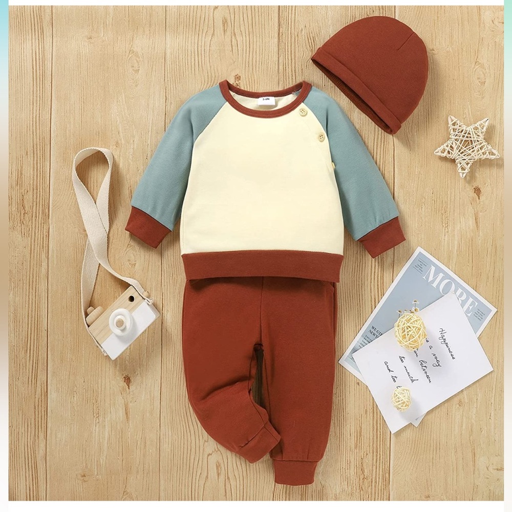 Color blocked infant sweat suit